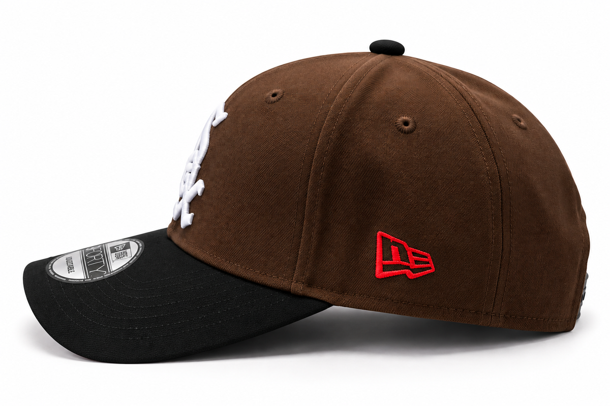 New Era® 9FORTY Chicago White Sox – Brown & Black